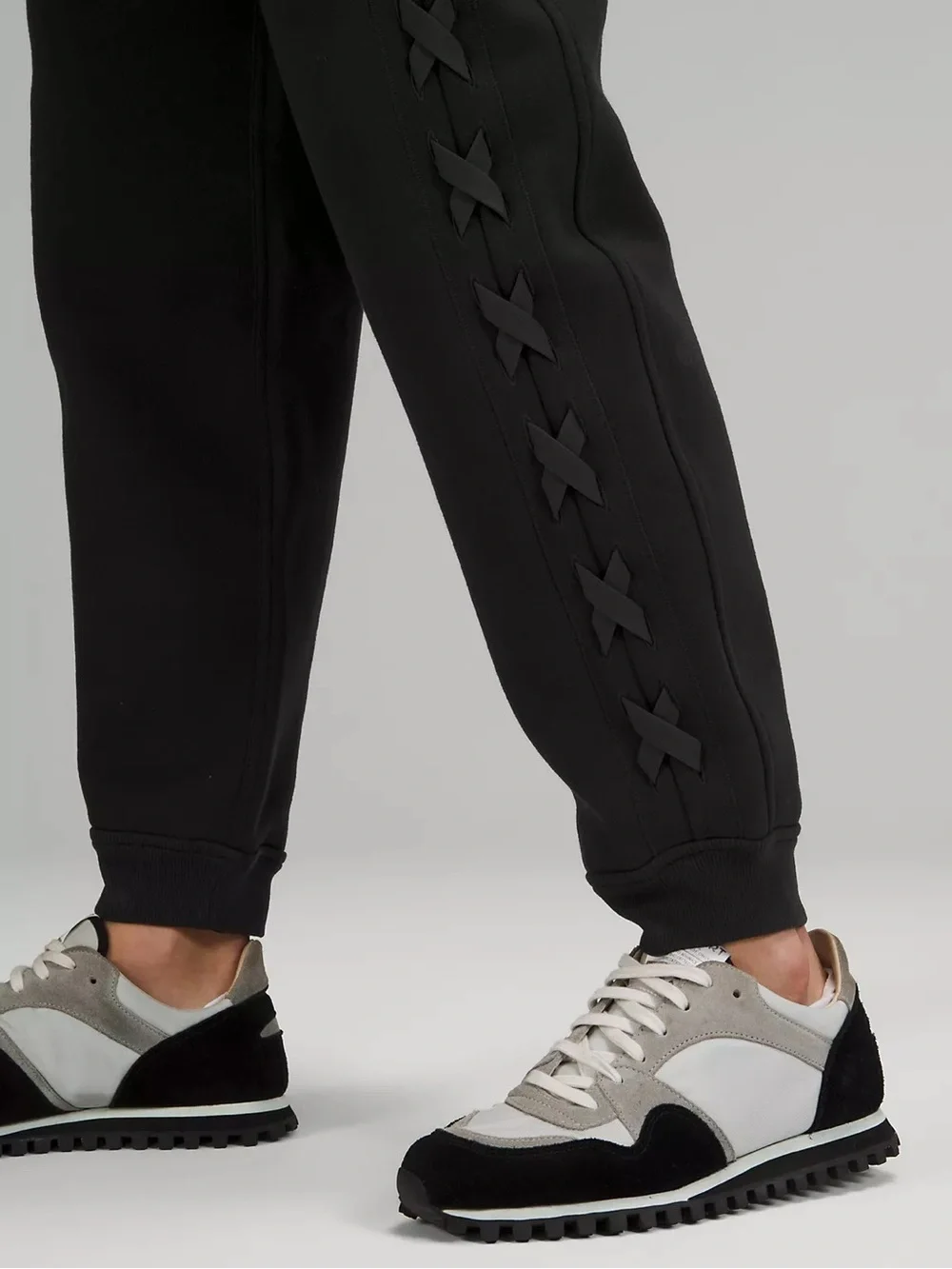 Lululemon BRAIDED DETAIL HIGH-RISE JOGGER 16